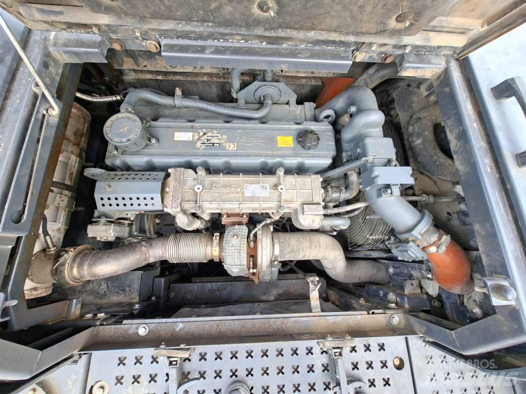 Doosan DX 300 LC-5 Rupsgraafmachines