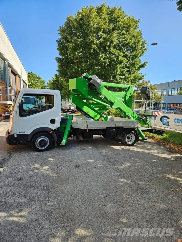 Isoli PNT 205 Auto hoogwerkers