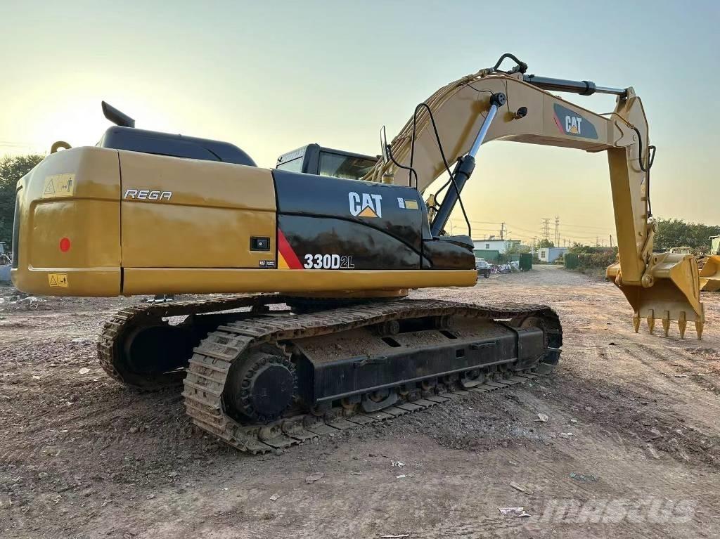 CAT 330 D L Rupsgraafmachines