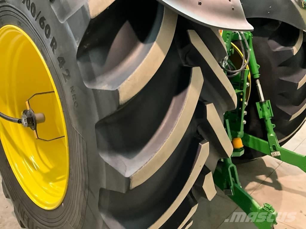 John Deere 6R 250 Tractoren
