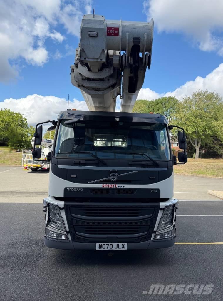 Bronto Skylift S56XR Auto hoogwerkers