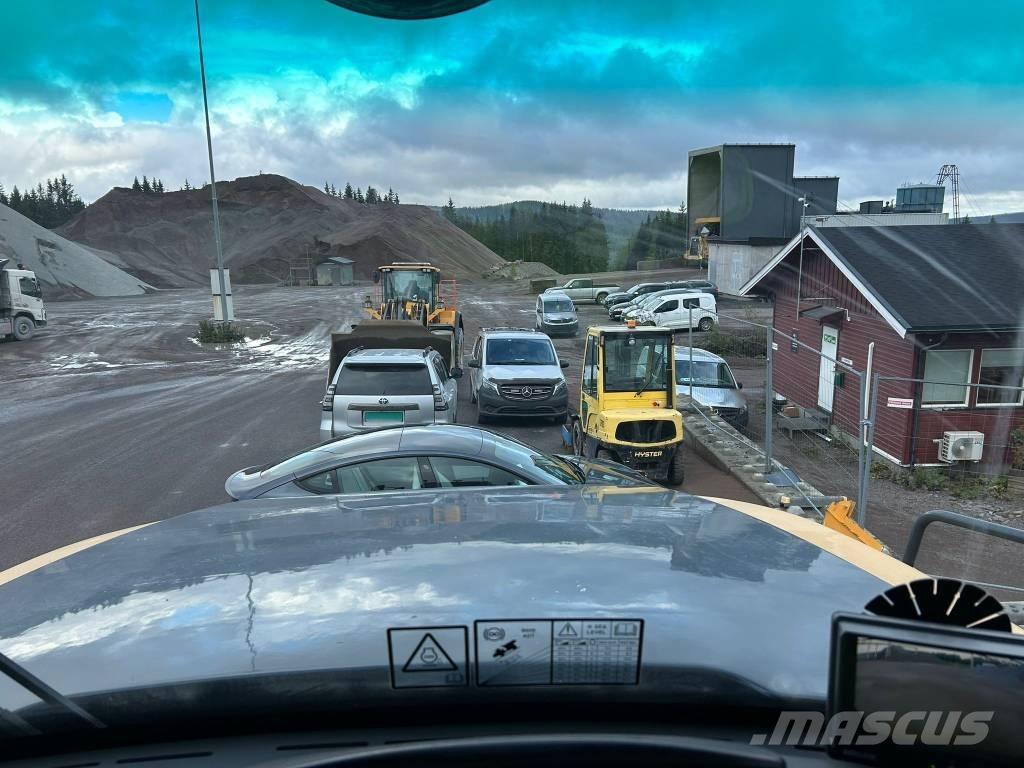 Bell B 60 E Knik dumptrucks