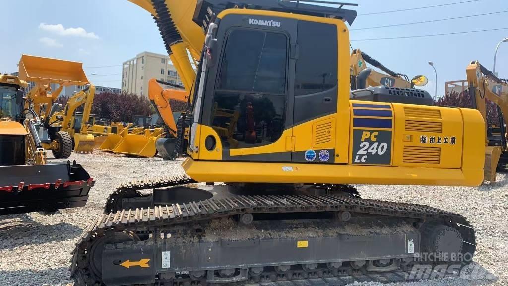 Komatsu PC 240 Rupsgraafmachines