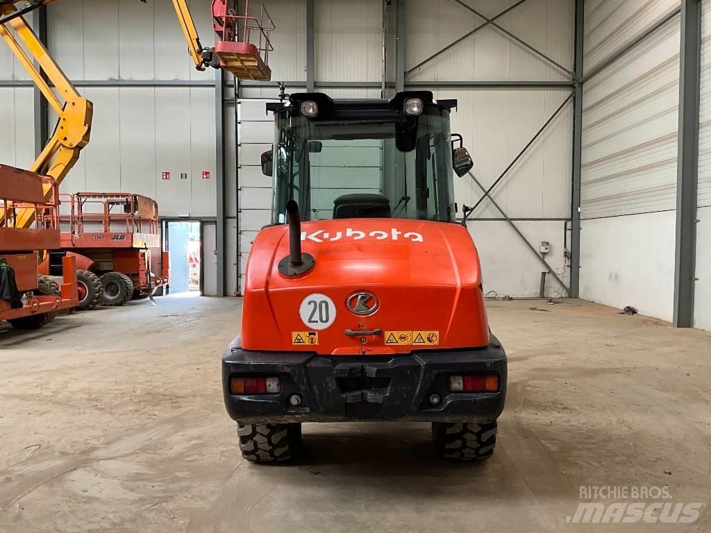Kubota R 065 Wielladers