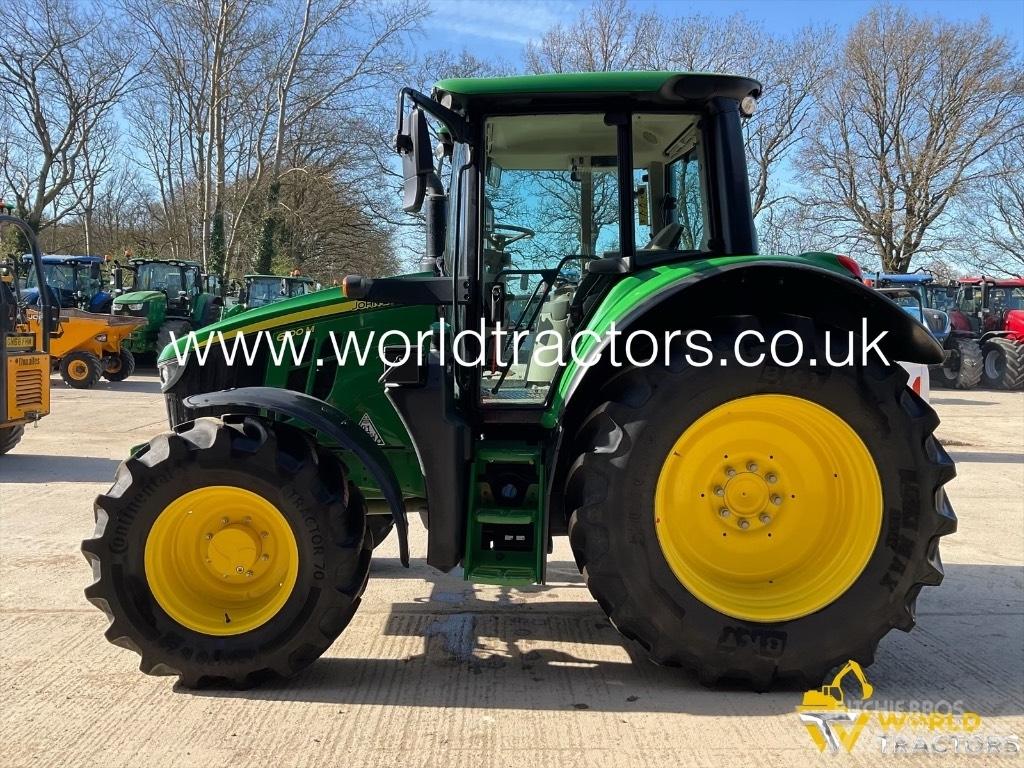John Deere 6100 M Tractoren