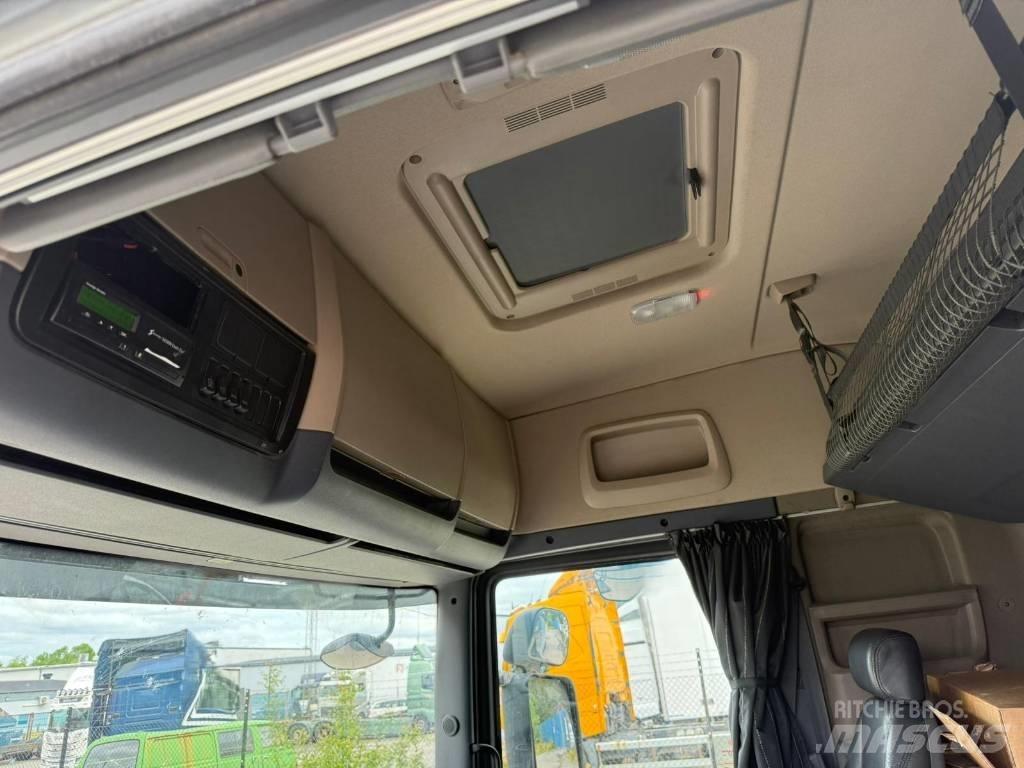 Scania G 440 Trekkers
