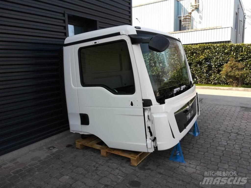 MAN TGL EURO 6 Cabine en interieur