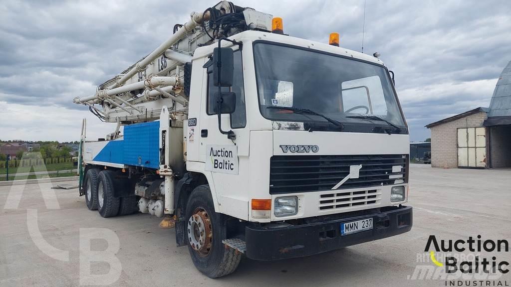 Volvo FL10 Betonpomptrucks