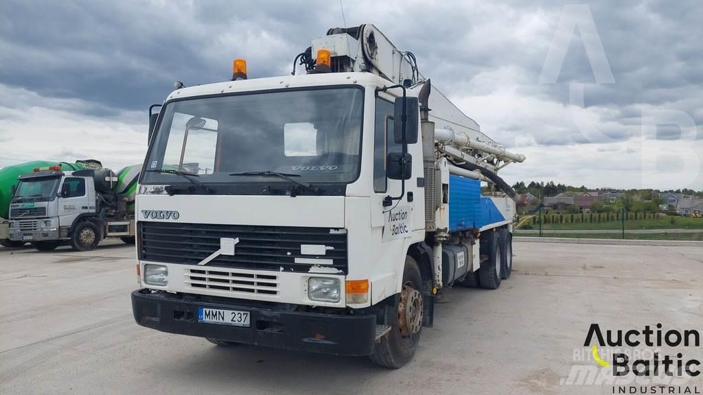 Volvo FL10 Betonpomptrucks