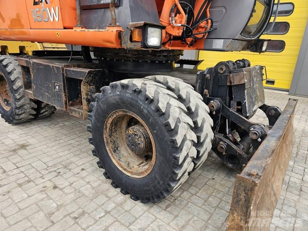 Hitachi ZX160W Wielgraafmachines