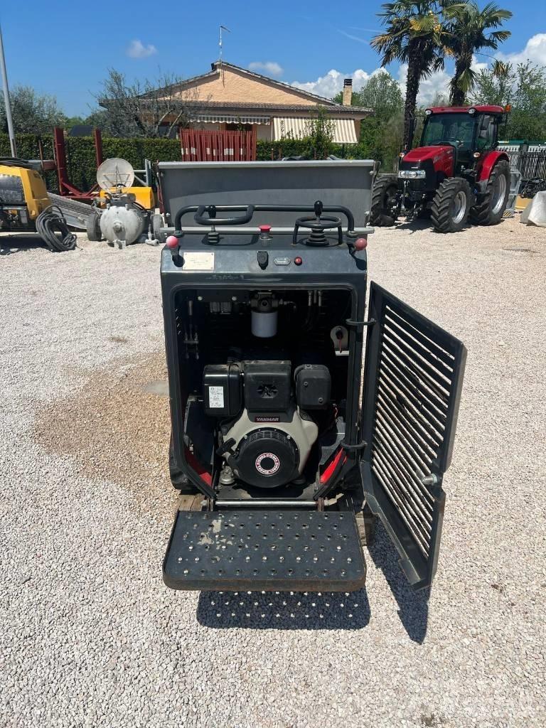 C&F T 85 HT Rupsdumpers