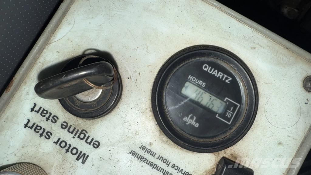 Sennebogen 630 M Ruw terrein kranen