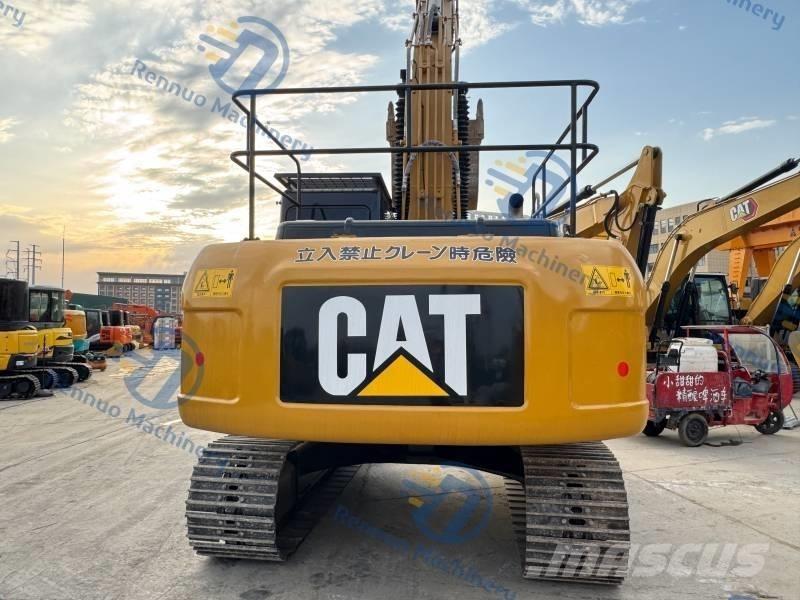 CAT 320 D Rupsgraafmachines