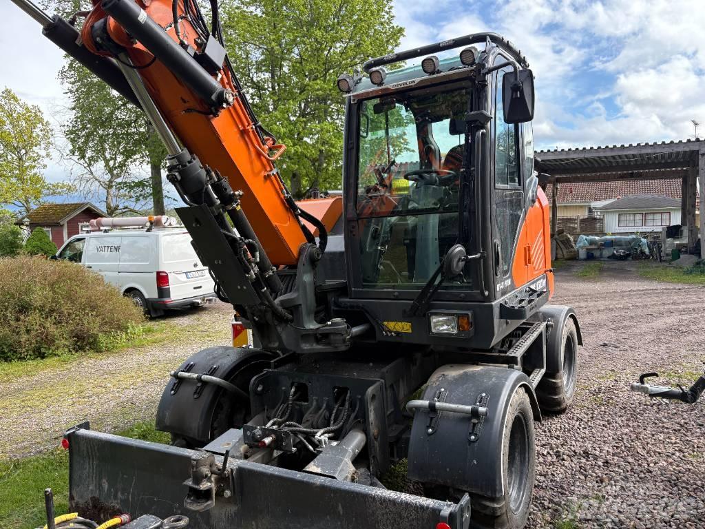 Develon DX 100 W-7 Wielgraafmachines
