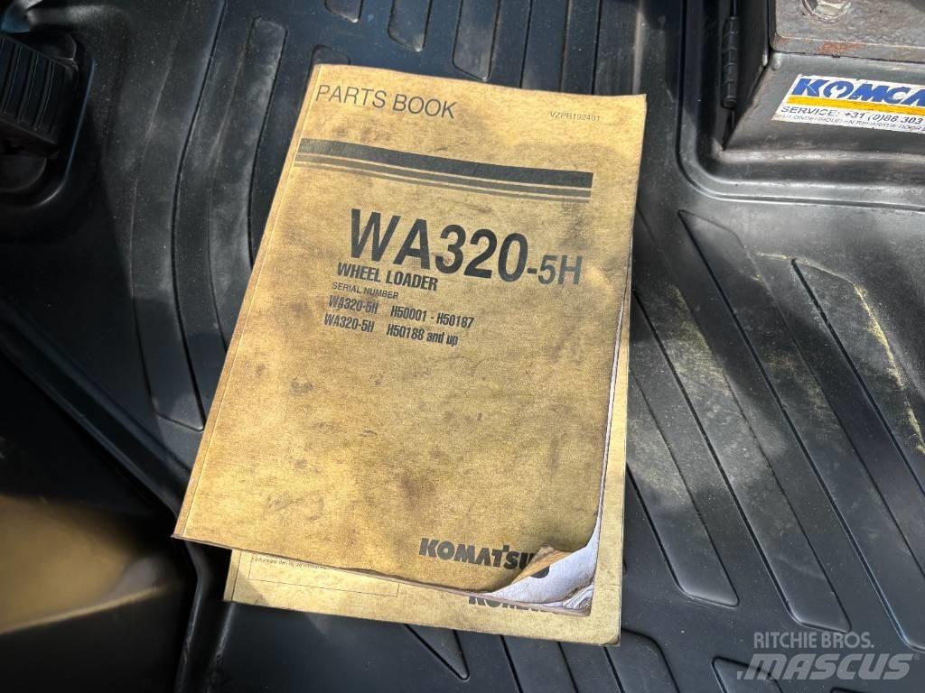 Komatsu WA 320-5 Wielladers