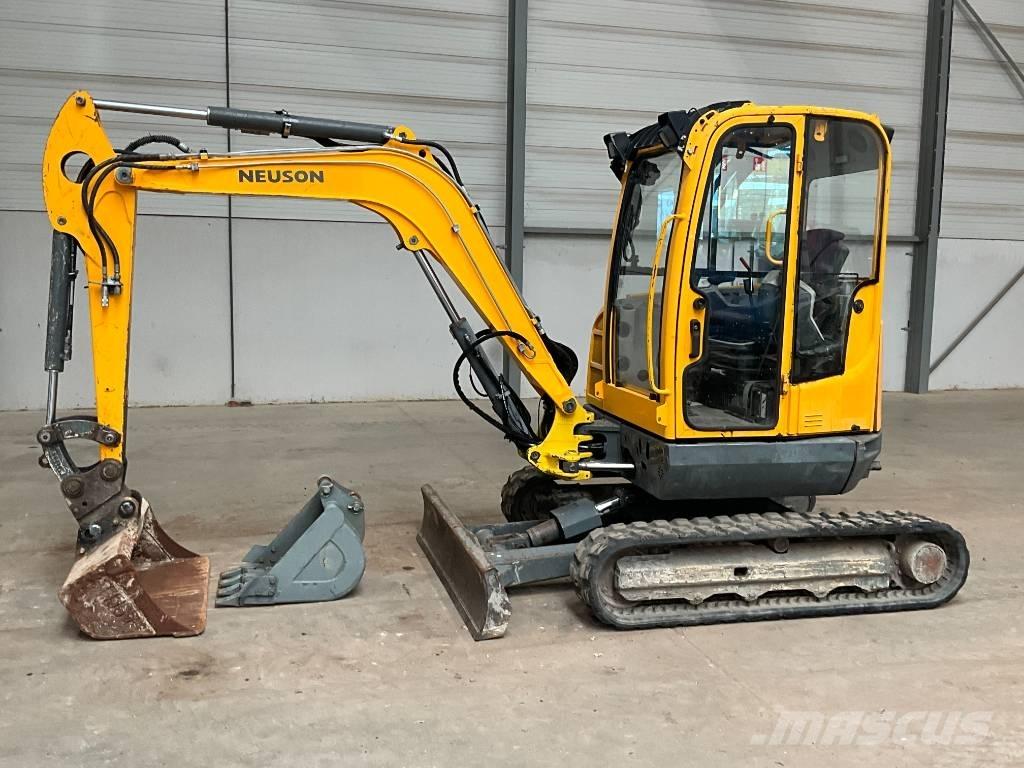 Neuson EZ 38 Minigraafmachines < 7t
