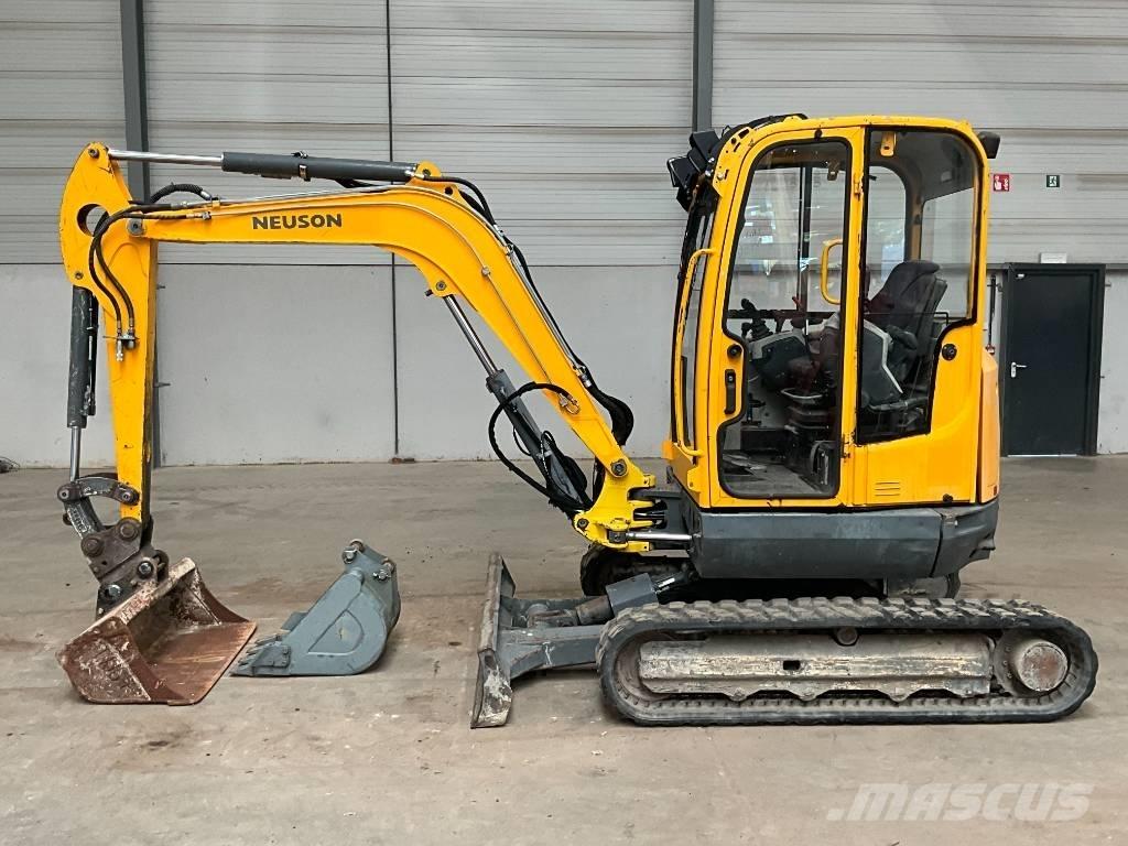 Neuson EZ 38 Minigraafmachines < 7t