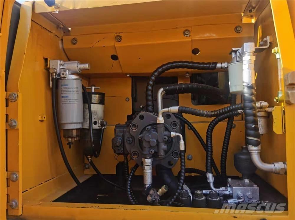 Volvo EC210B Rupsgraafmachines
