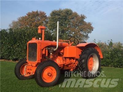 Allis-Chalmers U Tractoren