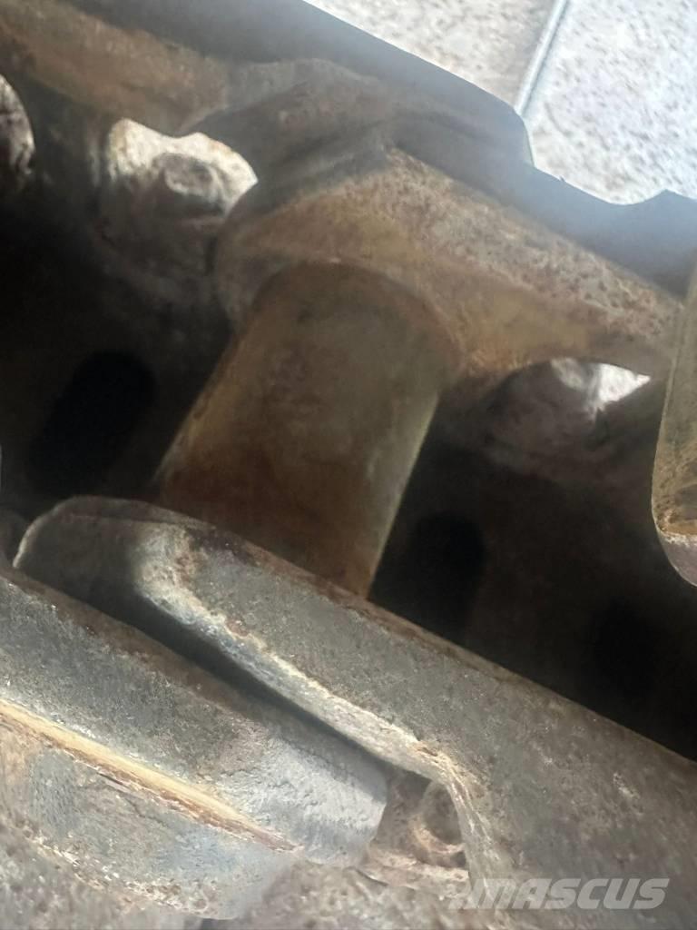 JCB JS 145 LC Rupsgraafmachines