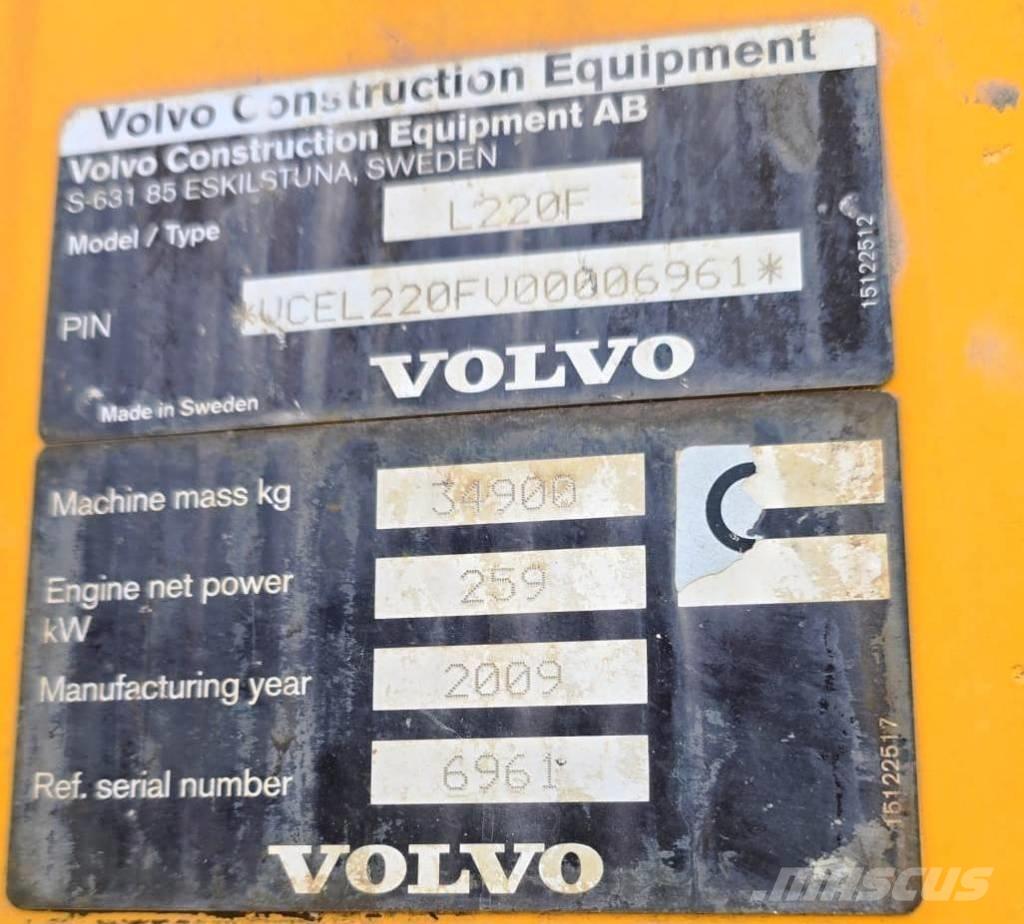 Volvo L 220 F Wielladers
