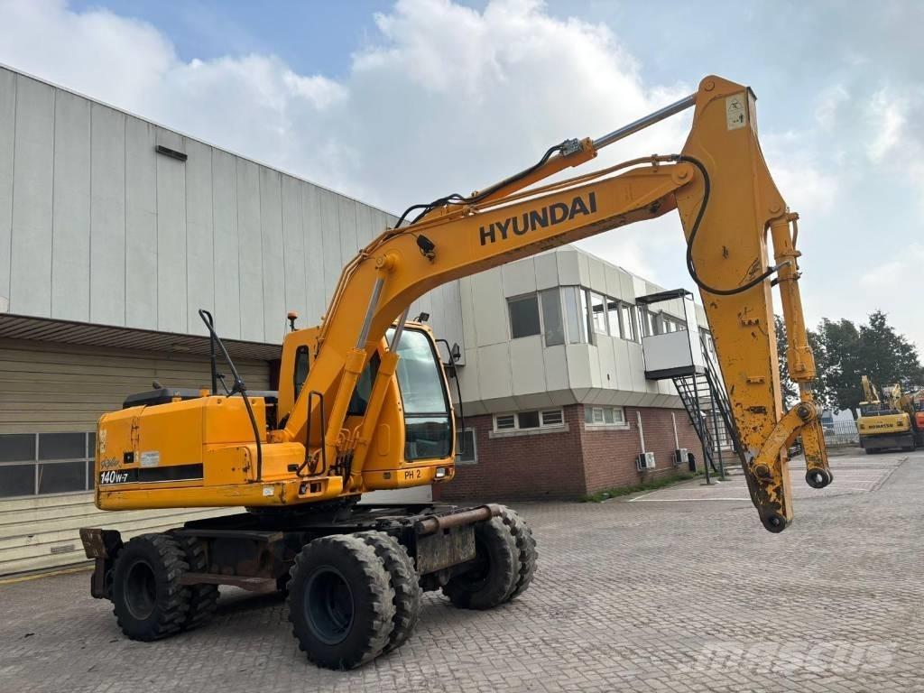 Hyundai 140W-7 Wielgraafmachines