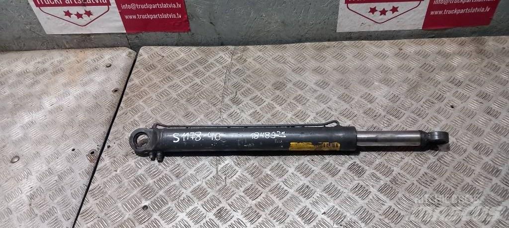 Scania R 440.    1848921 Hydraulics