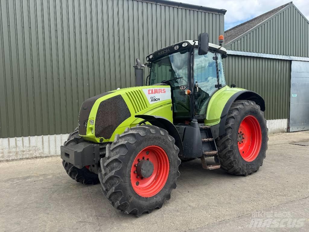 CLAAS Axion 810 Tractoren