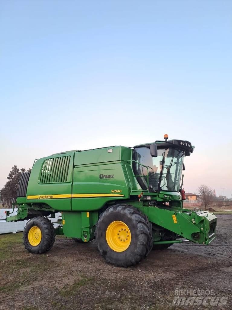 John Deere W 540 Maaidorsmachines