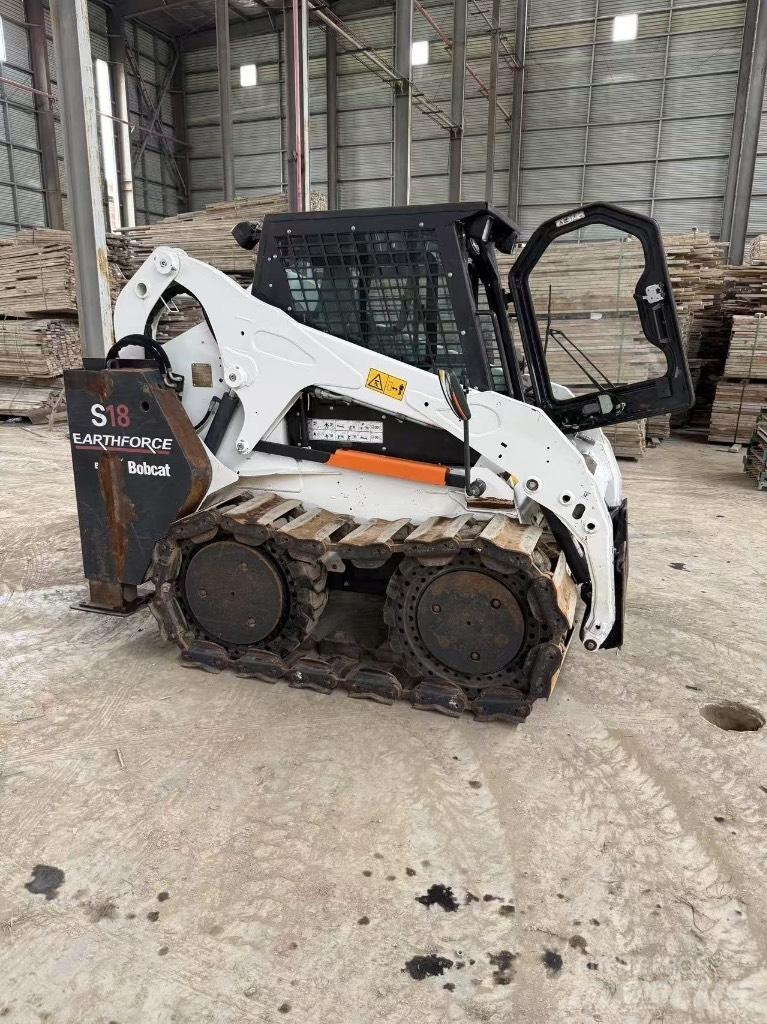 Bobcat S 18 Schrankladers