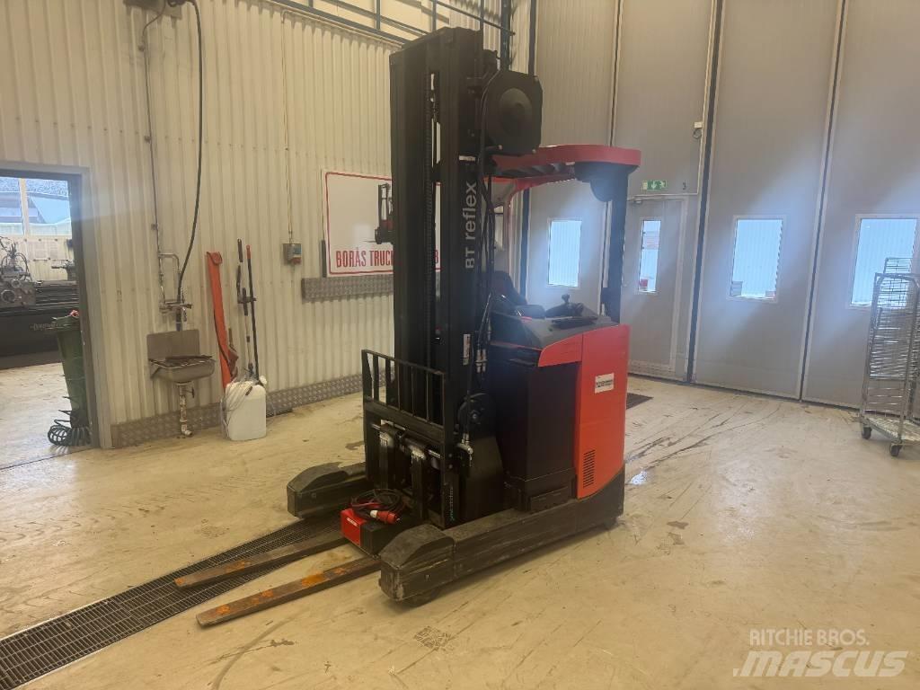 BT Toyota RRE 160 Reachtruck voor hoog niveau