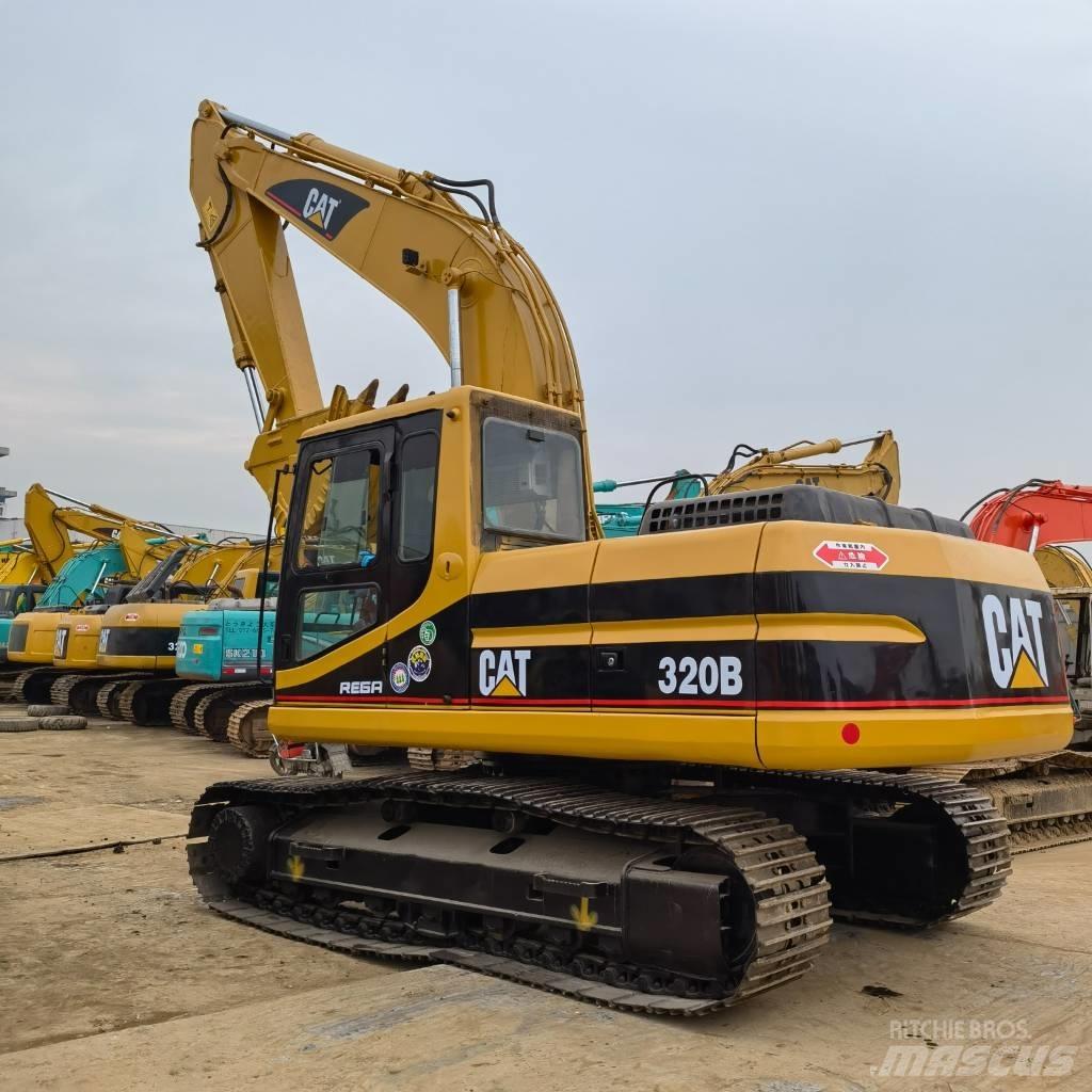CAT 320 B Rupsgraafmachines