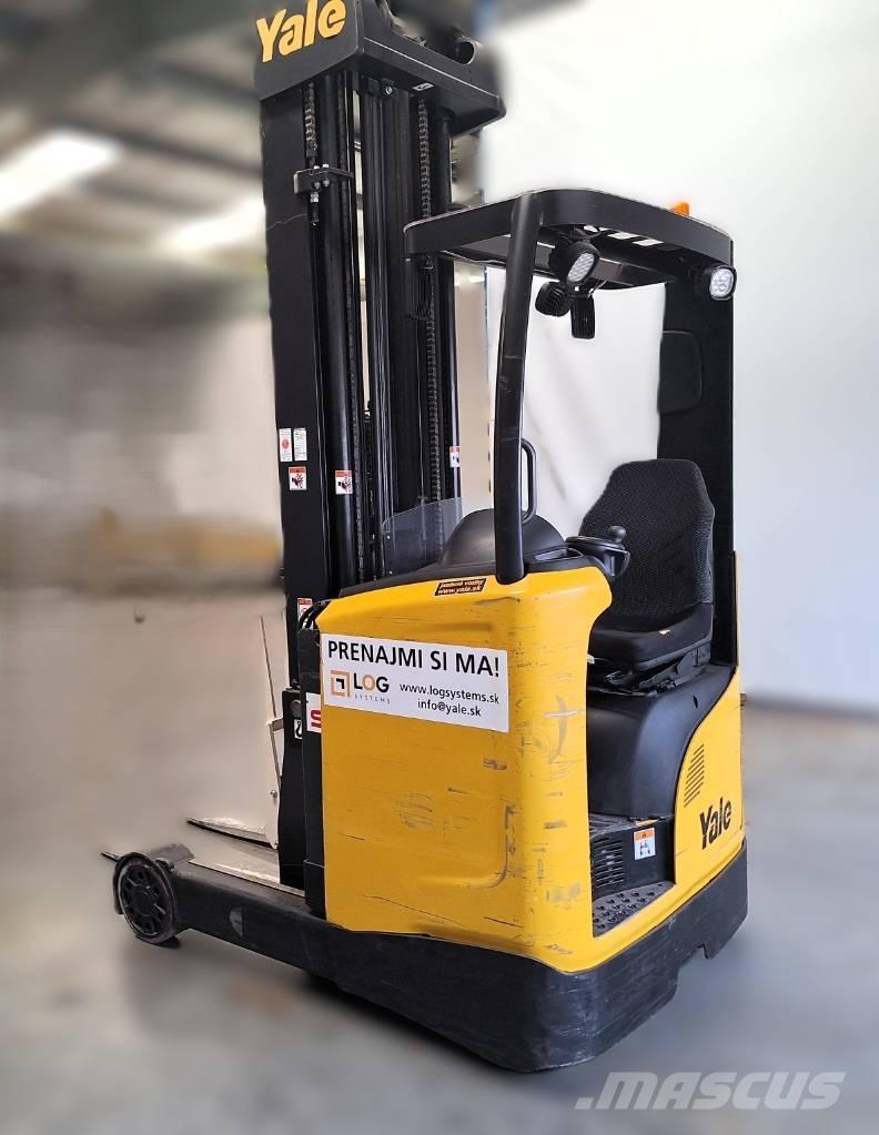 Yale MR 14 Reachtruck voor hoog niveau