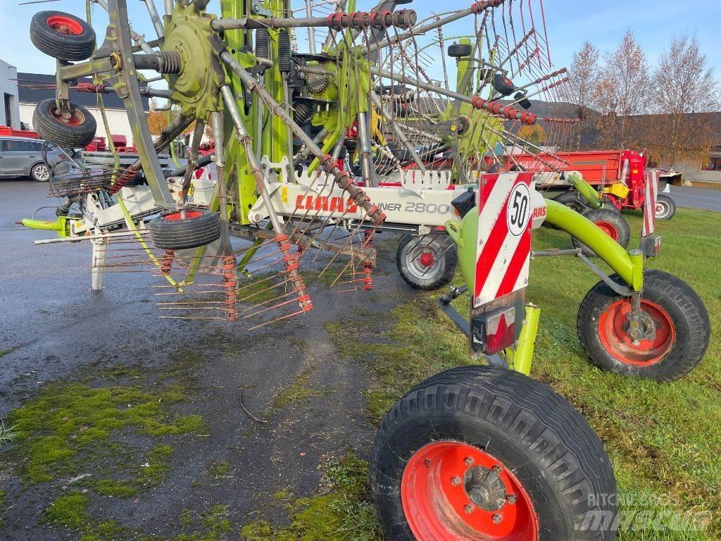 CLAAS Liner 2800 Schudders