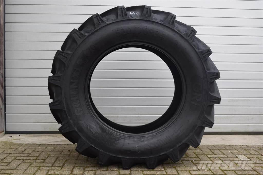  520/70R34 ***GRI*** Banden, wielen en velgen