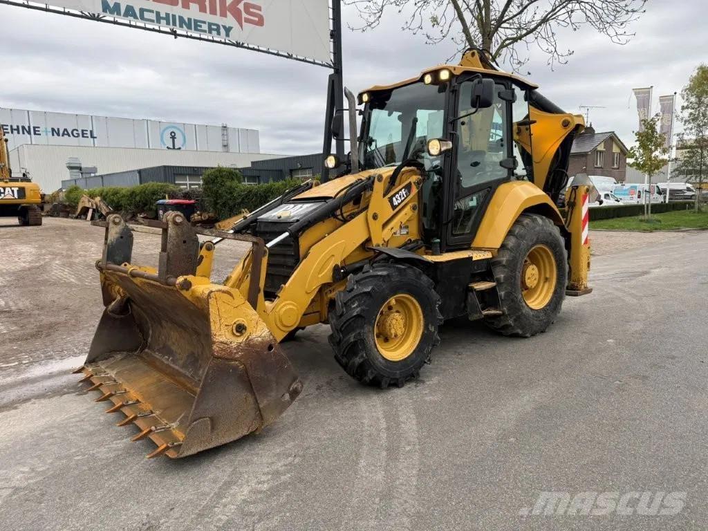 CAT 432F2 Graaf-laadcombinaties