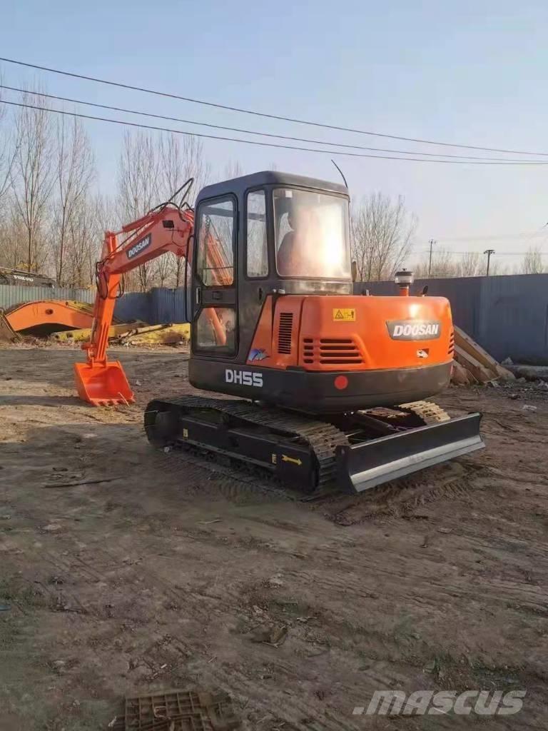 Doosan DH55 Minigraafmachines < 7t