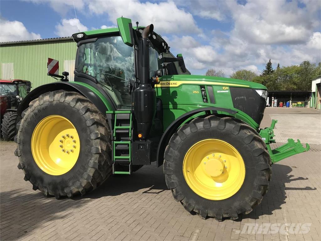 John Deere 6R 250 Tractoren