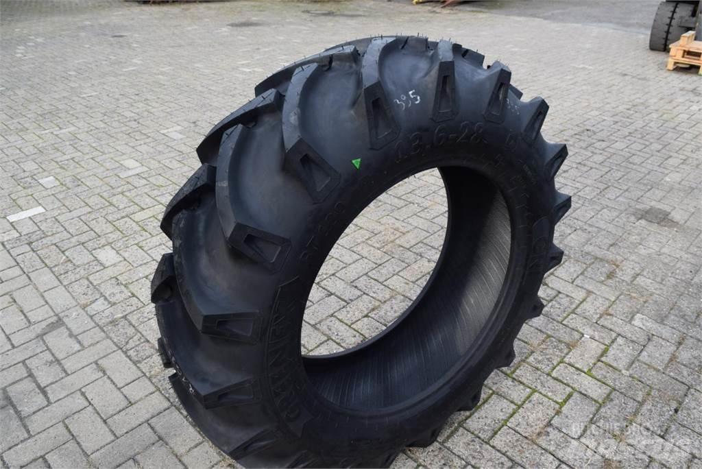  13.6-28 *** GRI *** Banden, wielen en velgen