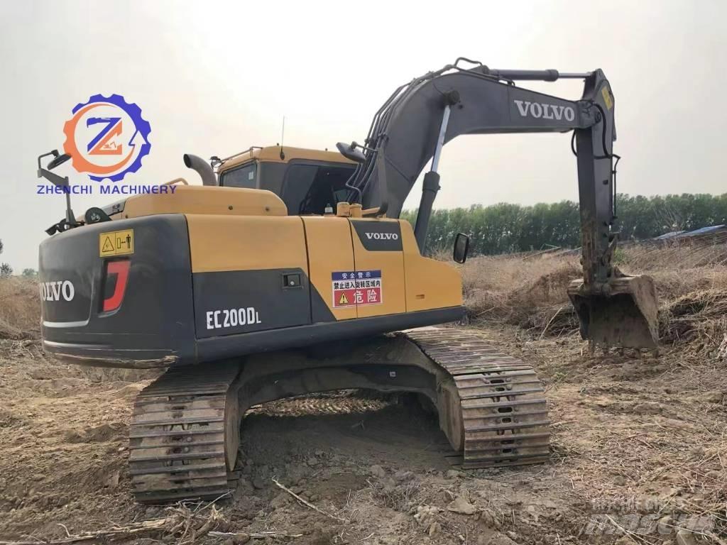 Volvo EC 200 D Rupsgraafmachines
