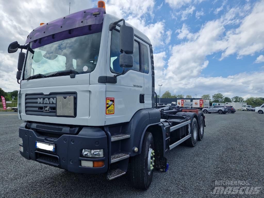 MAN TGS 26.360 Vrachtwagen met containersysteem