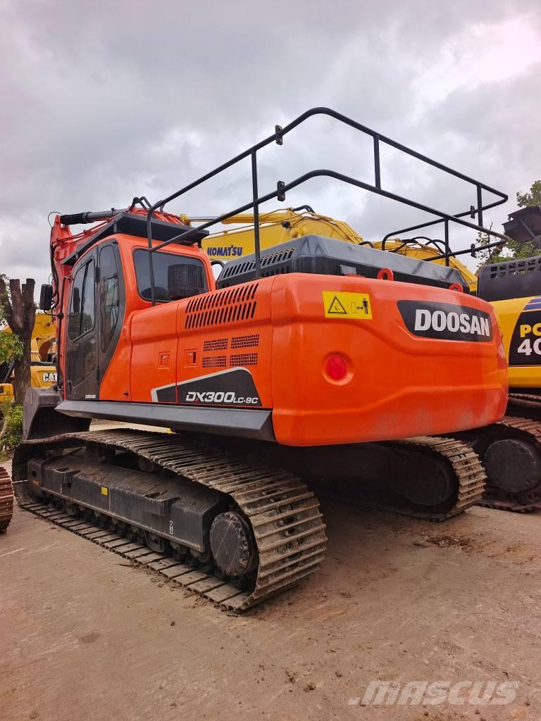 Doosan DX 300LC-9C Rupsgraafmachines