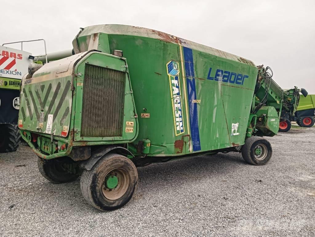 Faresin LEADER 2600 Mengvoedermachines
