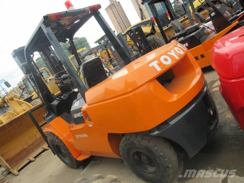 Toyota FD 30 Diesel heftrucks