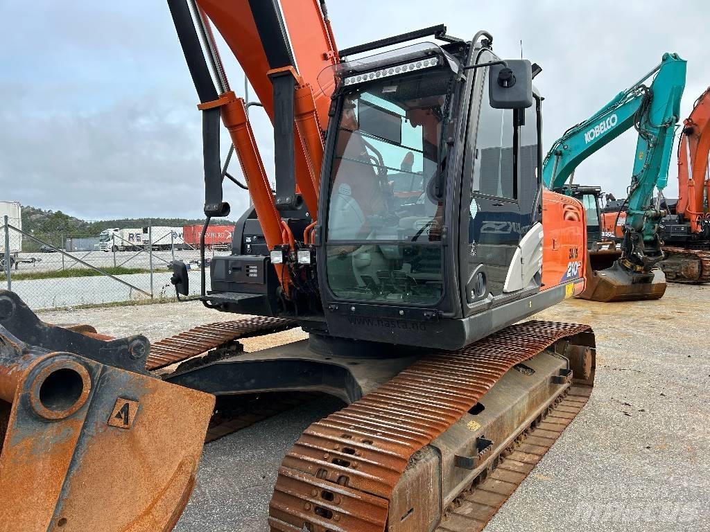 Hitachi ZX 210 LC-6 Rupsgraafmachines