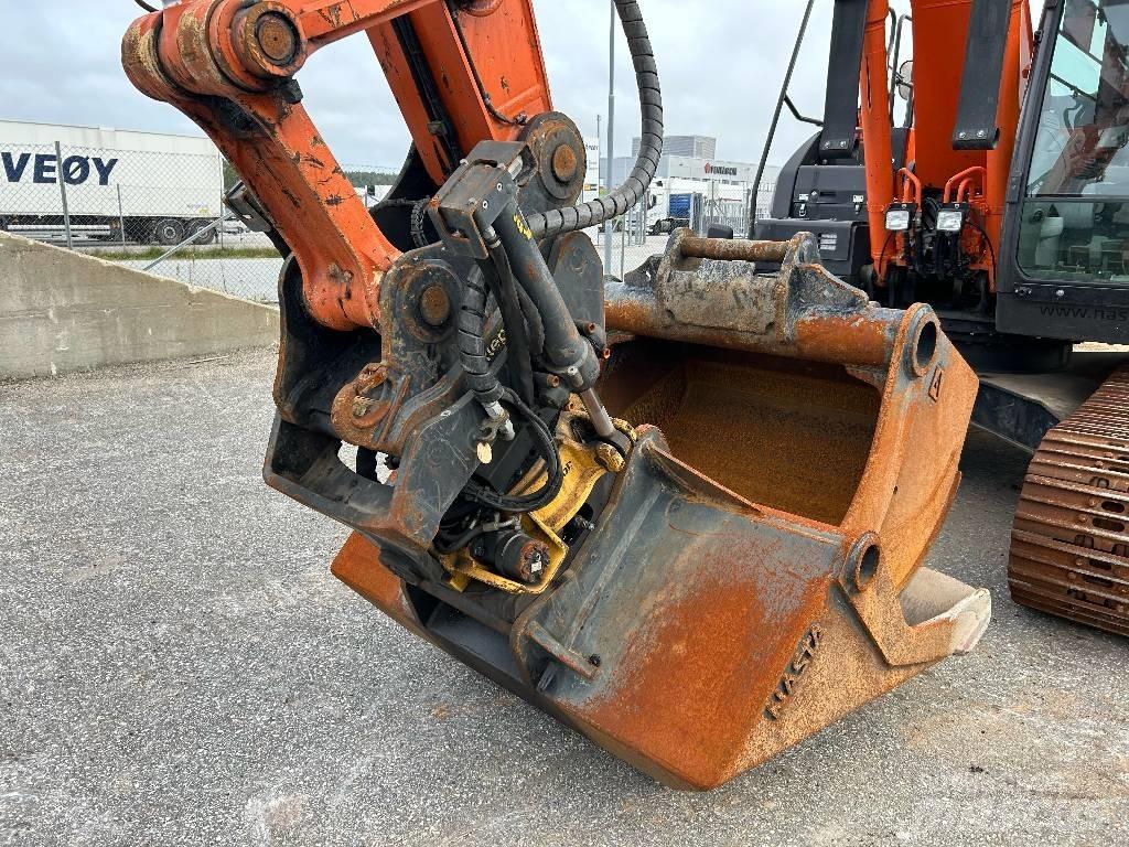 Hitachi ZX 210 LC-6 Rupsgraafmachines
