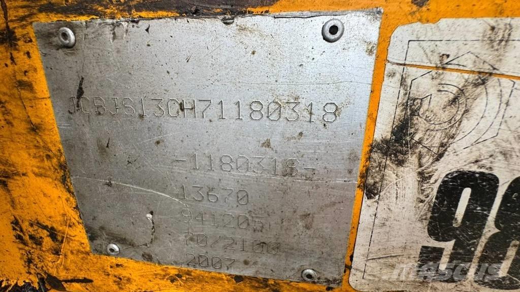 JCB JS 130 LC + JAK300 Rupsgraafmachines
