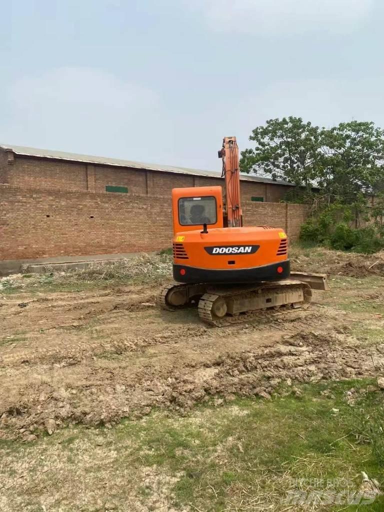 Doosan dx80-9C Rupsgraafmachines