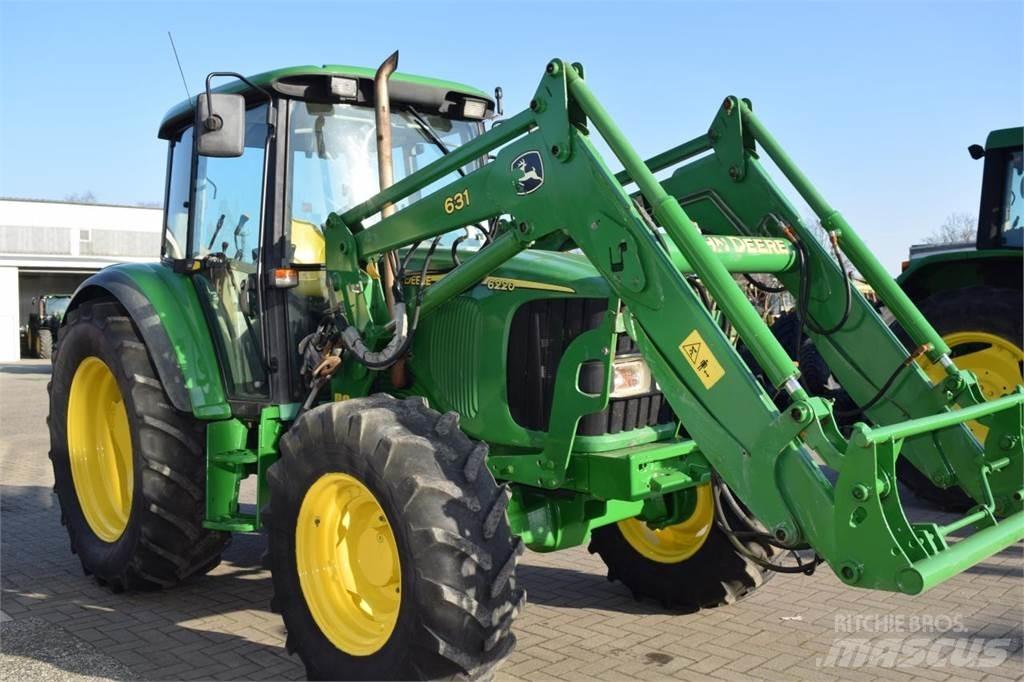John Deere 6220 Tractoren