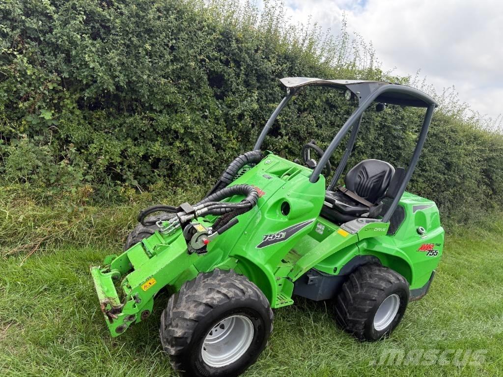 Avant 755 i Miniladers